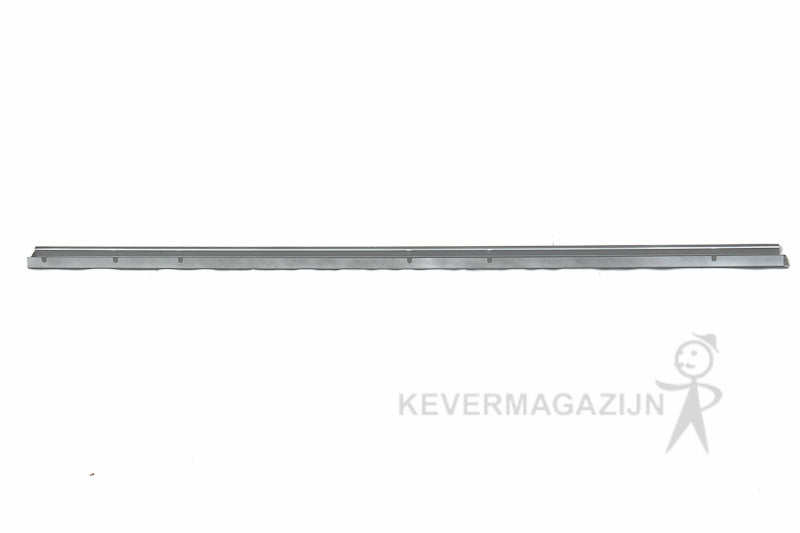 Dorpel binnenzijde, links.