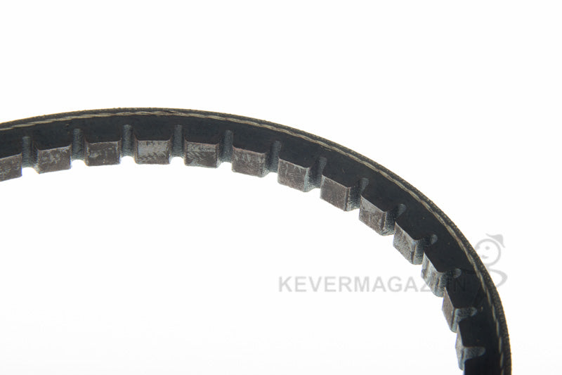 V-snaar dynamo 10 x 965 mm, getand.